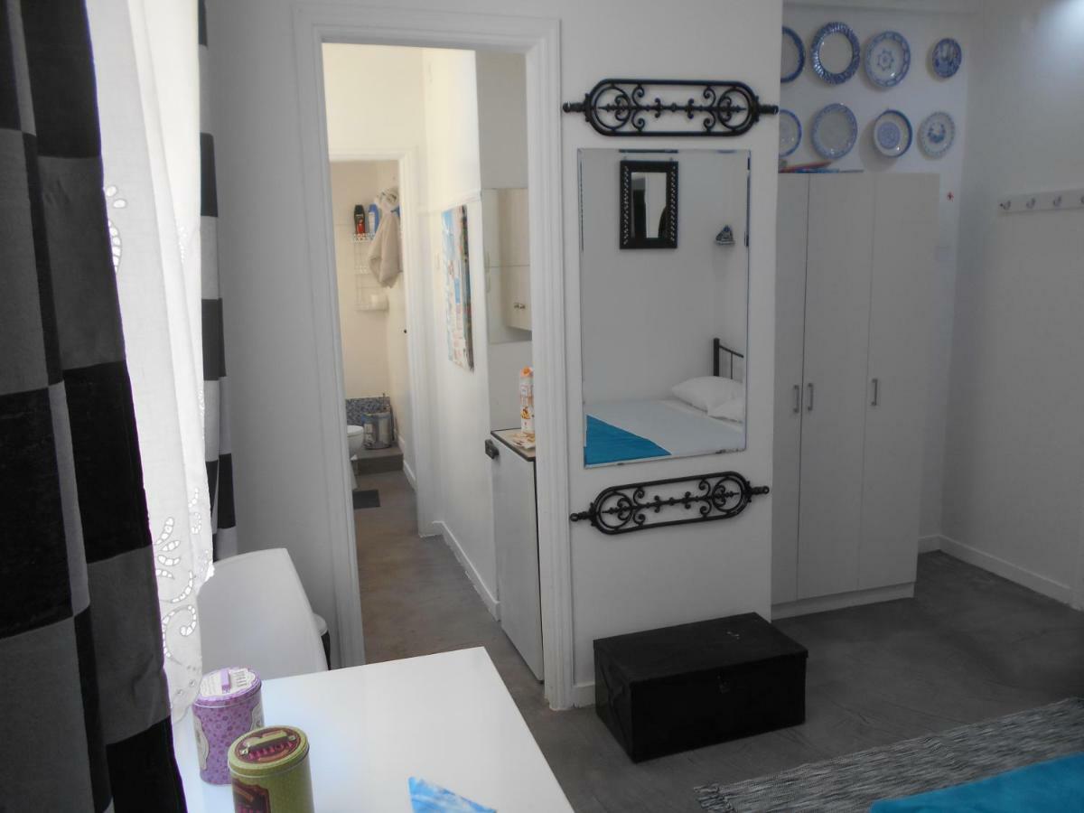 אתונה Monastiraki Flea Market & Metro Station Appartment מראה חיצוני תמונה