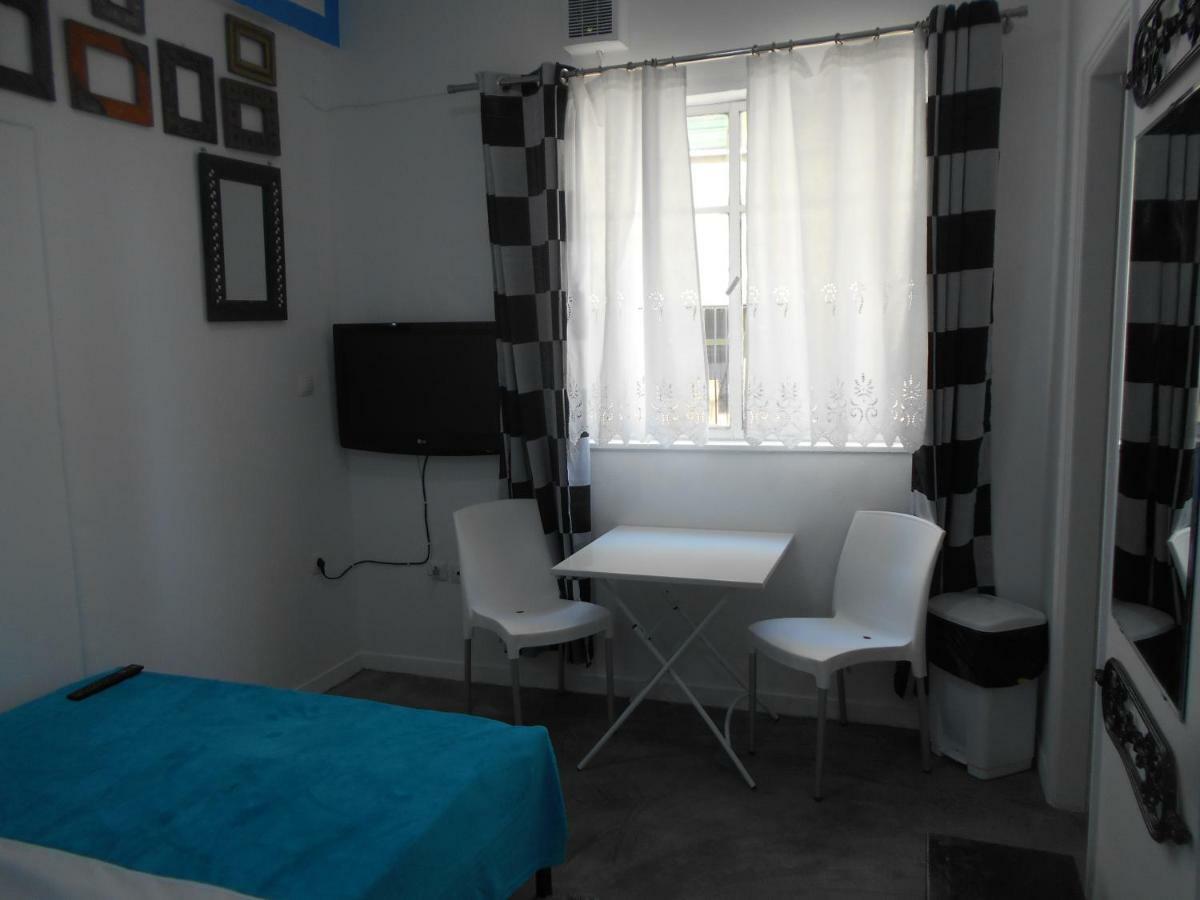 אתונה Monastiraki Flea Market & Metro Station Appartment מראה חיצוני תמונה